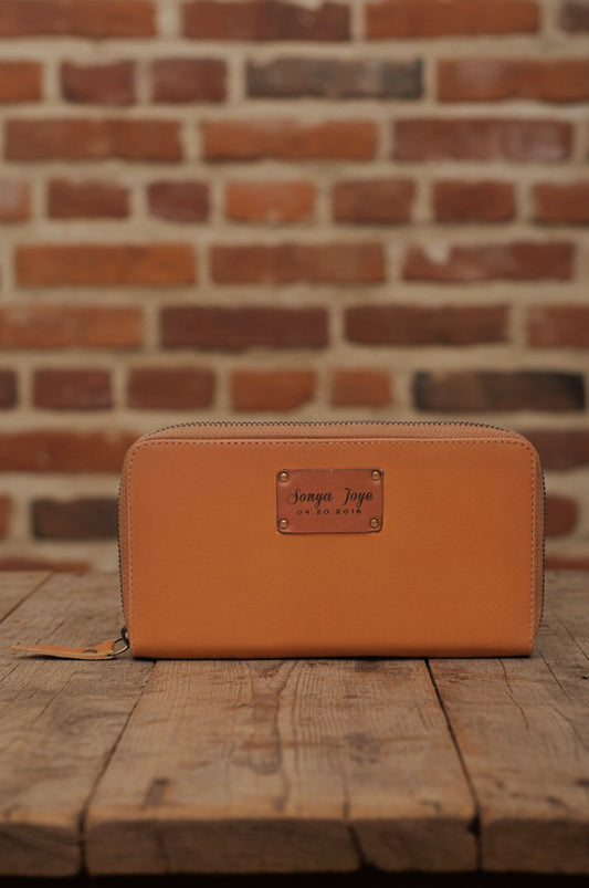 Canyon Personalized Leather Wallet-0