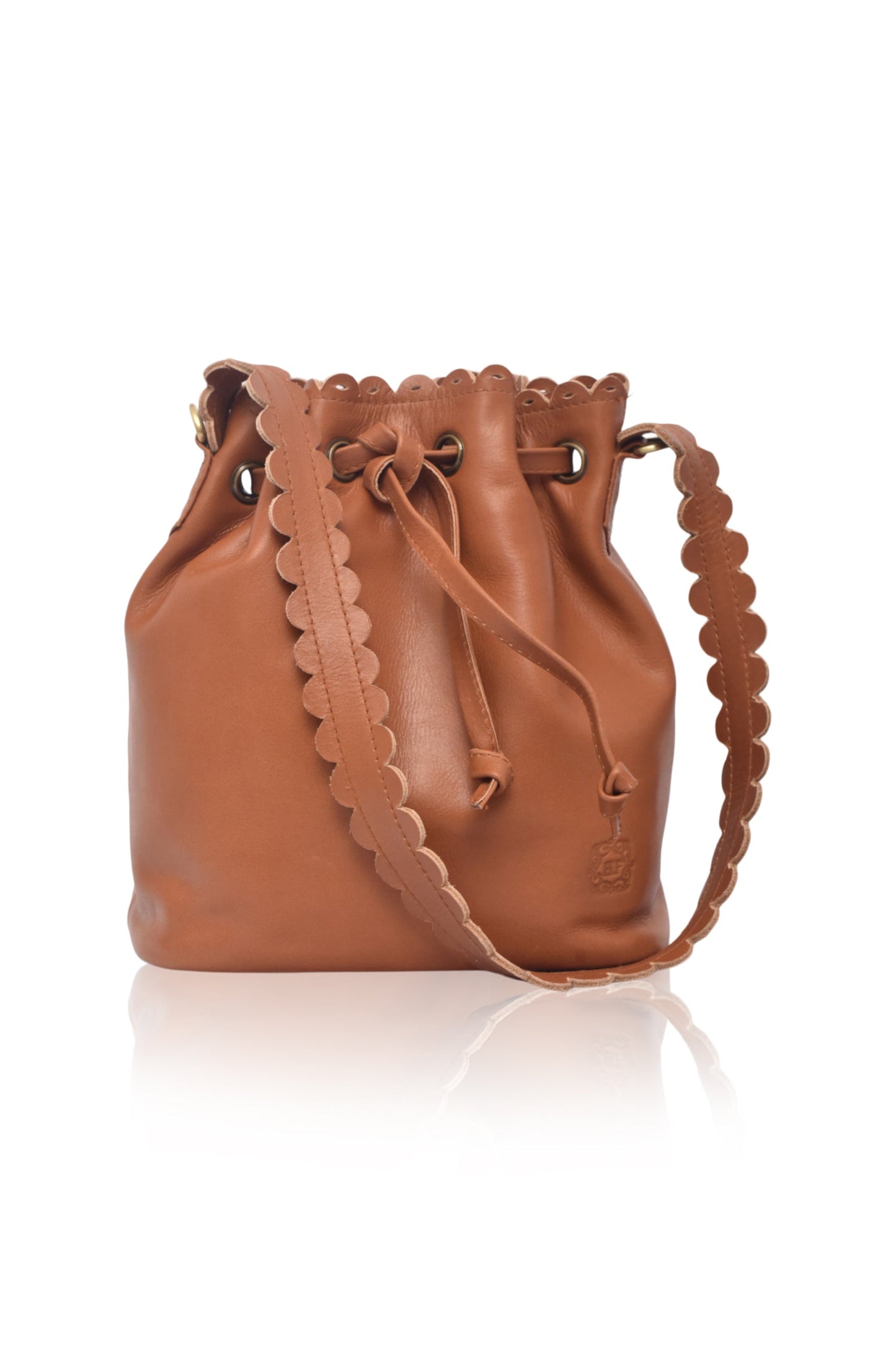 Luisa Scalloped Bucket Bag-2