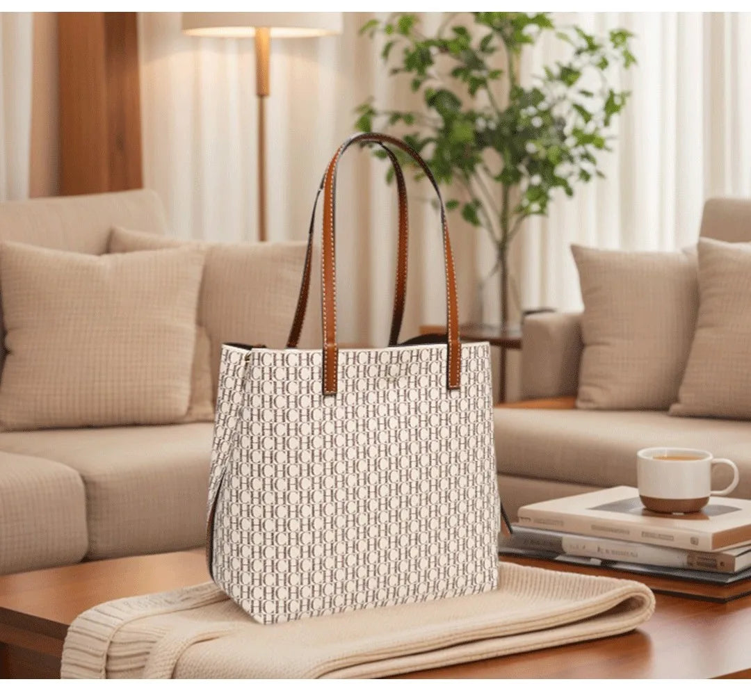 CH Premium Versatile Leather Crossbody Bag (overseas product) - Image 9