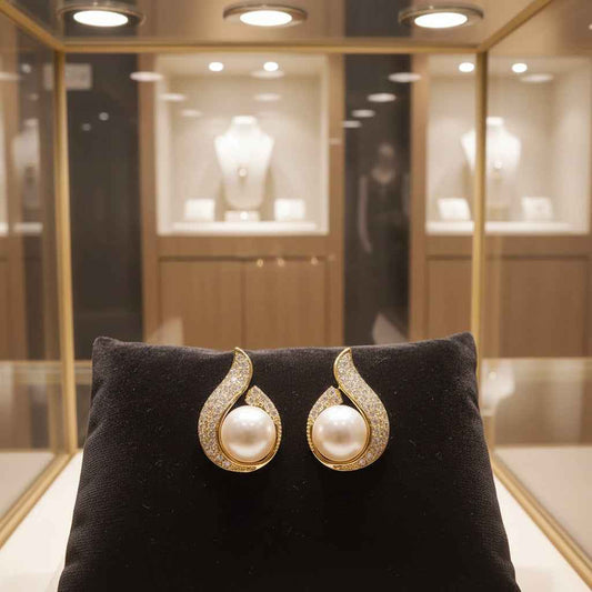 Teardrop Pearl Stud Earrings | Hypoallergenic Push-Back Earrings Gold